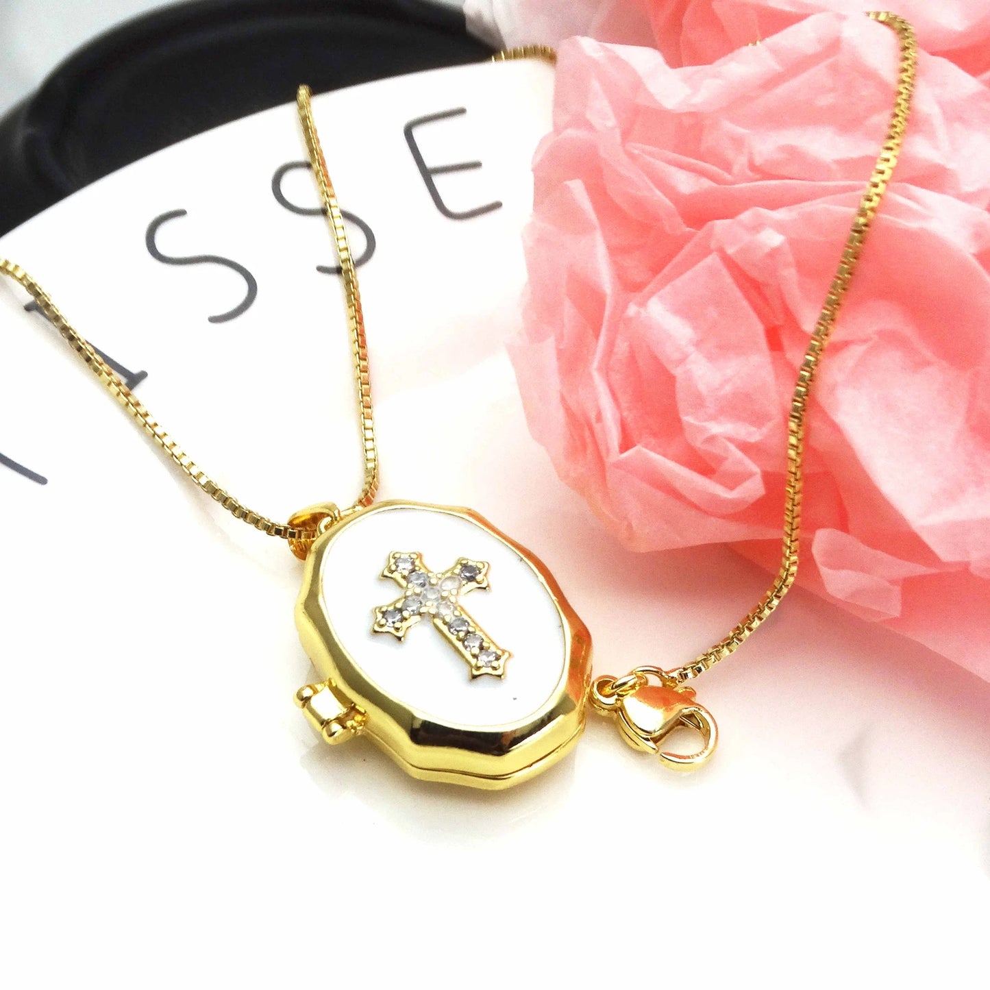 Micro Zircon oil drip photo box Cross Pendant necklace Fashion pendant necklace copper chain jewelry Accessories