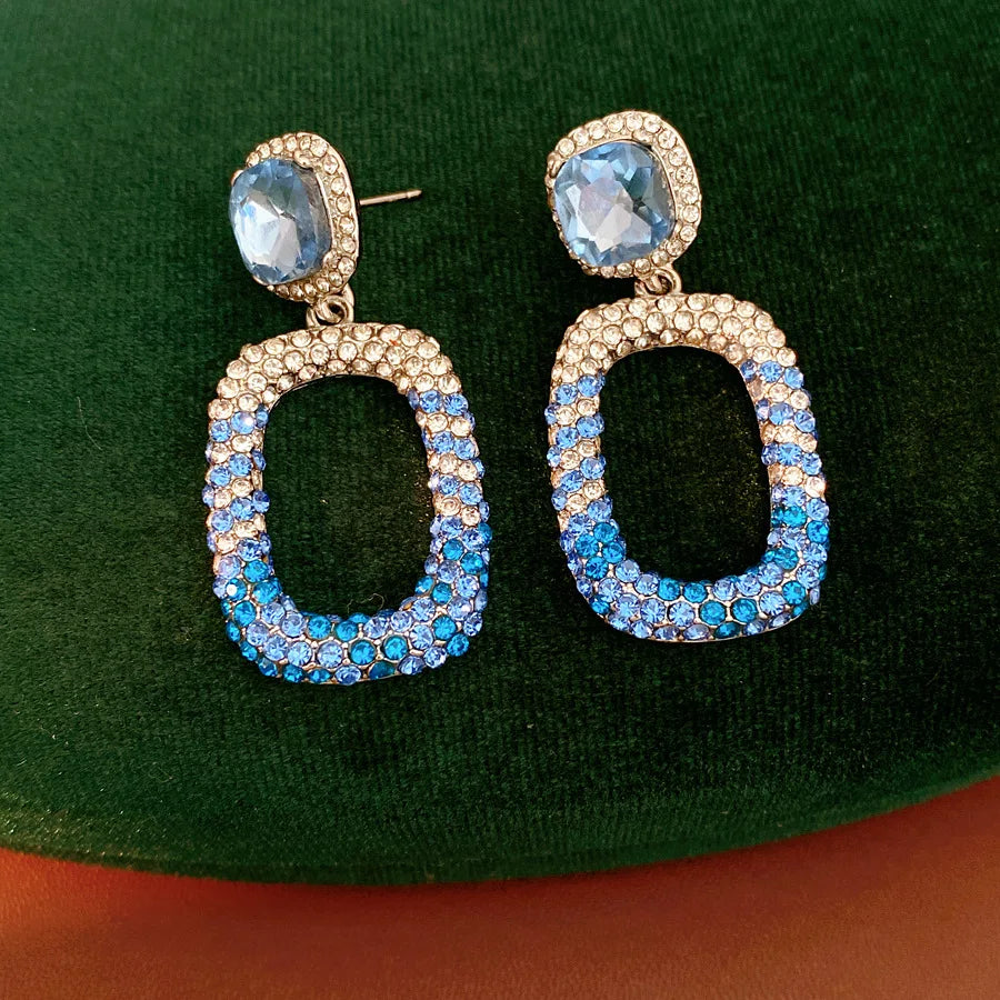 Rhinestone Hollow Square Dangle Earrings Personality Elegant Exquisite Light Luxury High Grade Fashion Ear Jewelry for Women