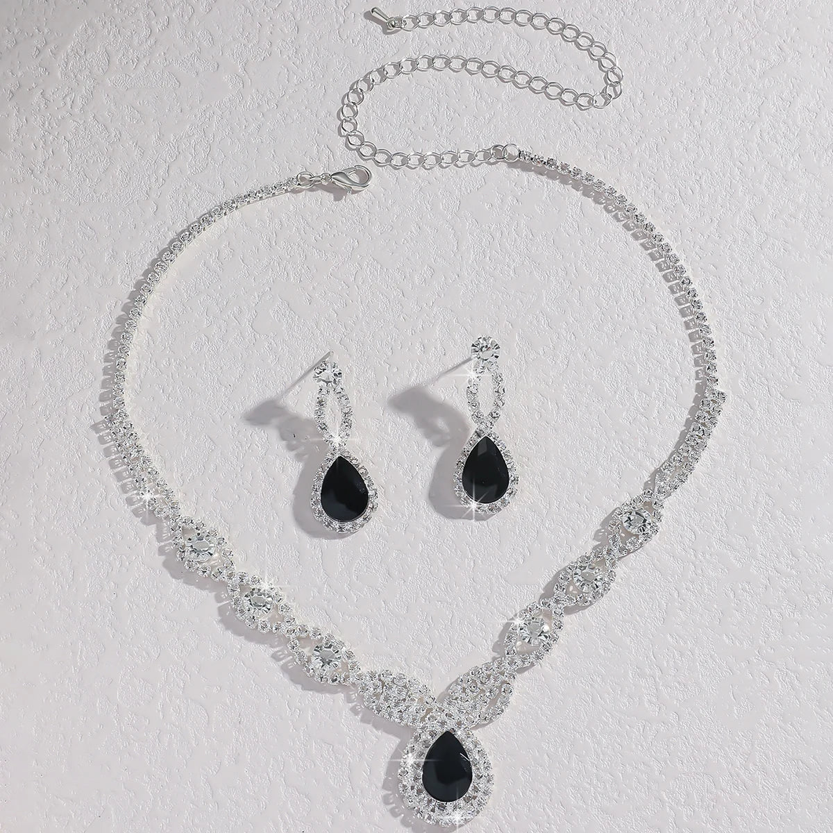 Fashionable European and American necklace earring set, bride's wedding veil, evening gift, banquet decoration set, accessories