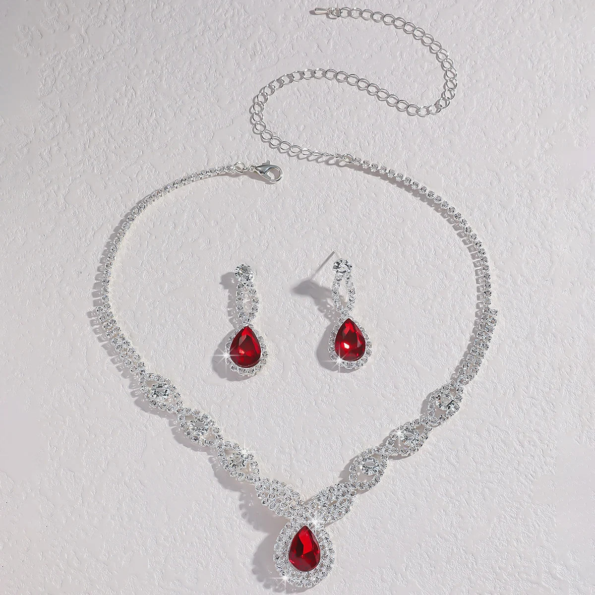 Fashionable European and American necklace earring set, bride's wedding veil, evening gift, banquet decoration set, accessories