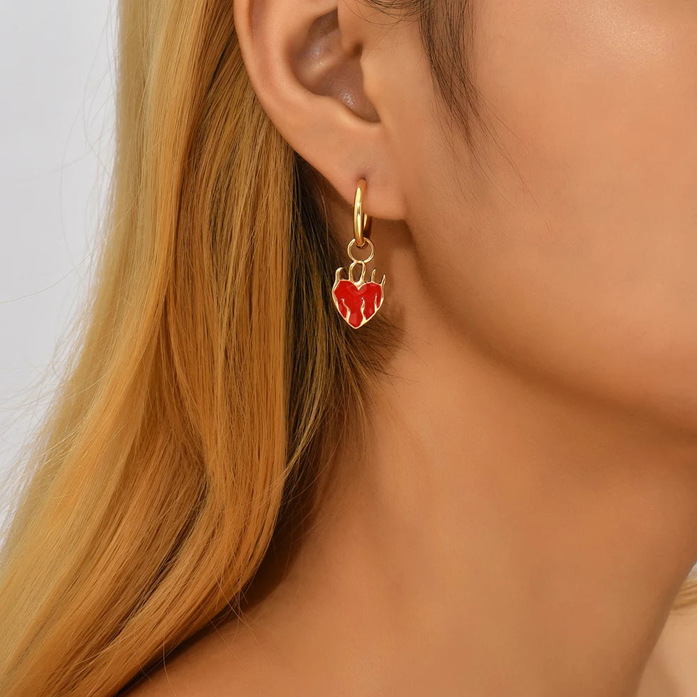 Hot Red Heart Pendant Charm Hoop Earrings for Women Punk Stainless Steel Small Circle Huggie Hoops Fashion Jewelry Gift