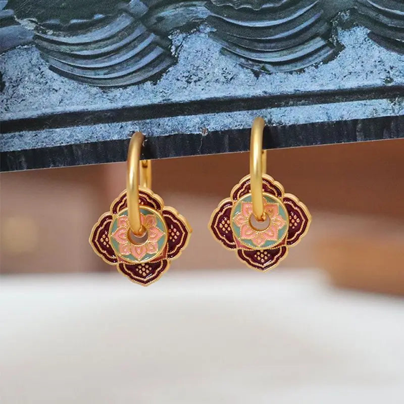 Vintage Butterfly Shaped Earrings, Exquisite and Compact, Vintage Cute Short Style Ins, New Chinese Style Earrings, Give as a Gi