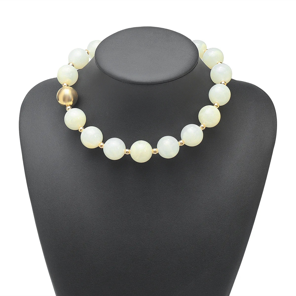 KMVEXO Fashion Colorful Round Resin Beaded Chokers Necklace for Women Smudging Acrylic Necklaces Neck Chain Daily Party Jewelry