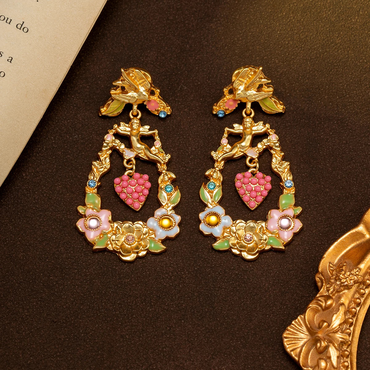 Vintage Baroque Angel Flower Earrings with Enamel and Antique Gold Heart Pendant, French Court Style Niche Earrings for Women