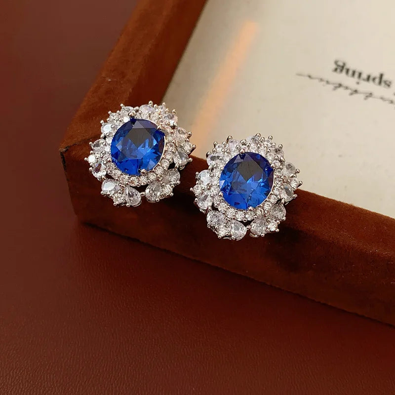 Medium Vintage Inlaid Rhinestone Three-piece Jewelry Set Oval Ring Earring Light Luxury Fashion Necklace Accessories Set