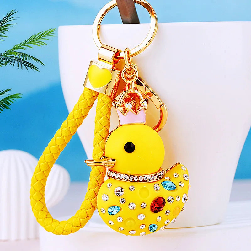 Creative rhinestone cute big yellow duck car keychain women's bag pendant metal key chain ring festival gift wholesale