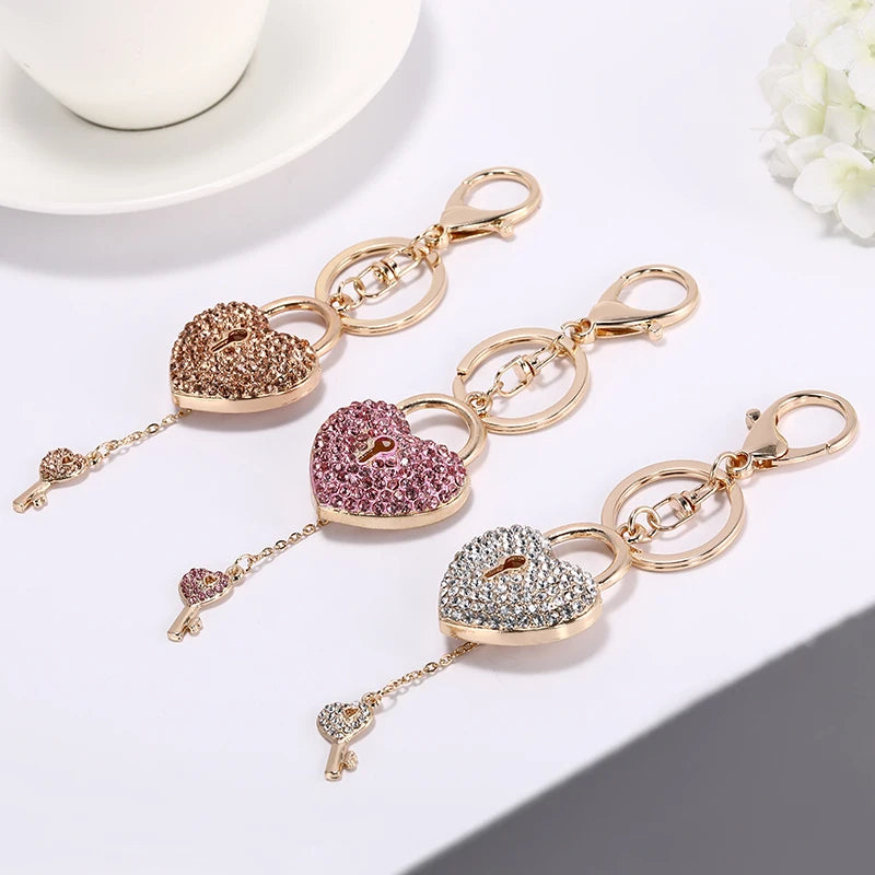 Sparkling Crystal Love Lock Key Chain Women's Luxury Handbag Pendant Souvenir Gift for Friends