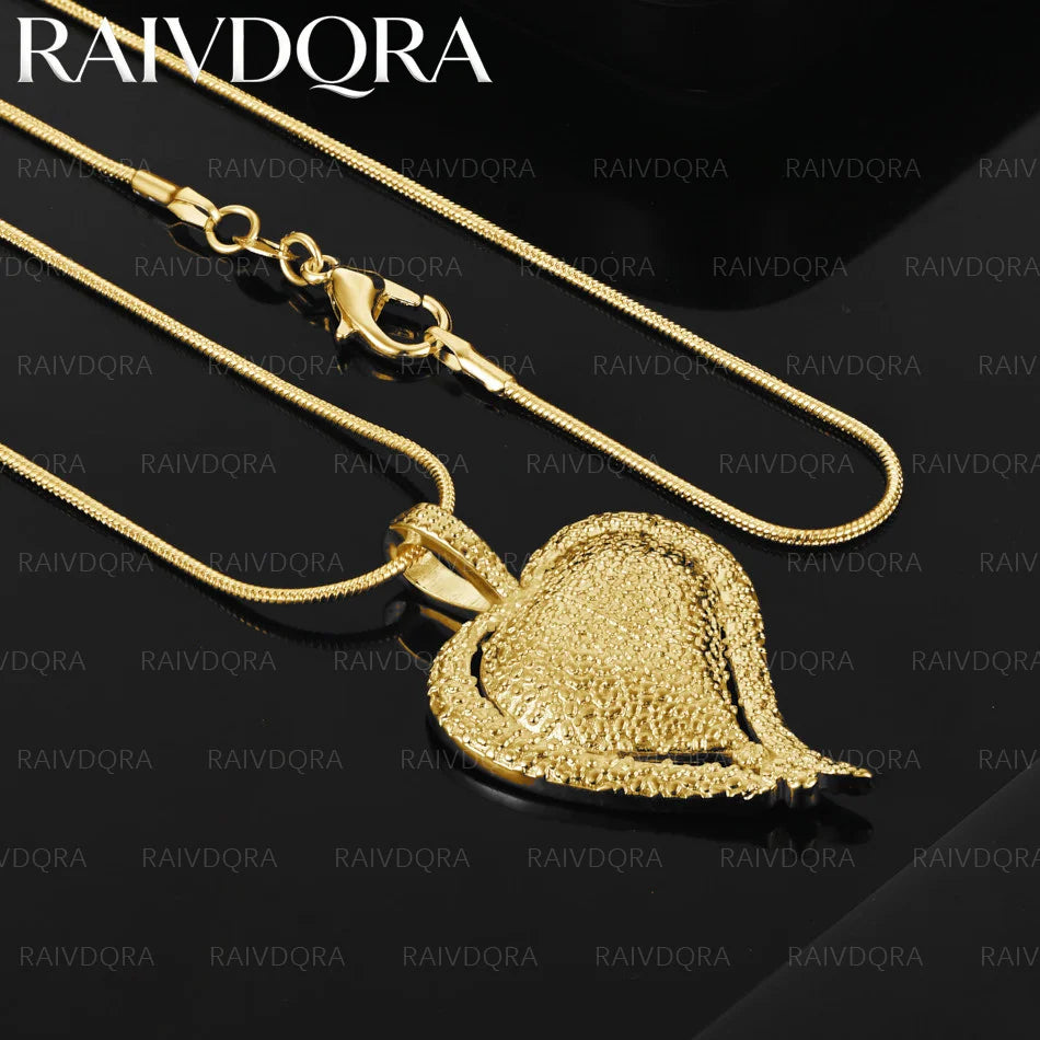 18K Gold Plated Frosted Heart Chain Pendant Necklace For Women Fashion Jewelry Classic Engagement Wedding Anniversary