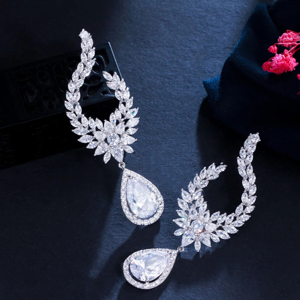 ThreeGraces Glittering Cubic Zirconia Long Dangle Bridal Engagement Earrings for Women Party Dress Jewelry Accessories E1123