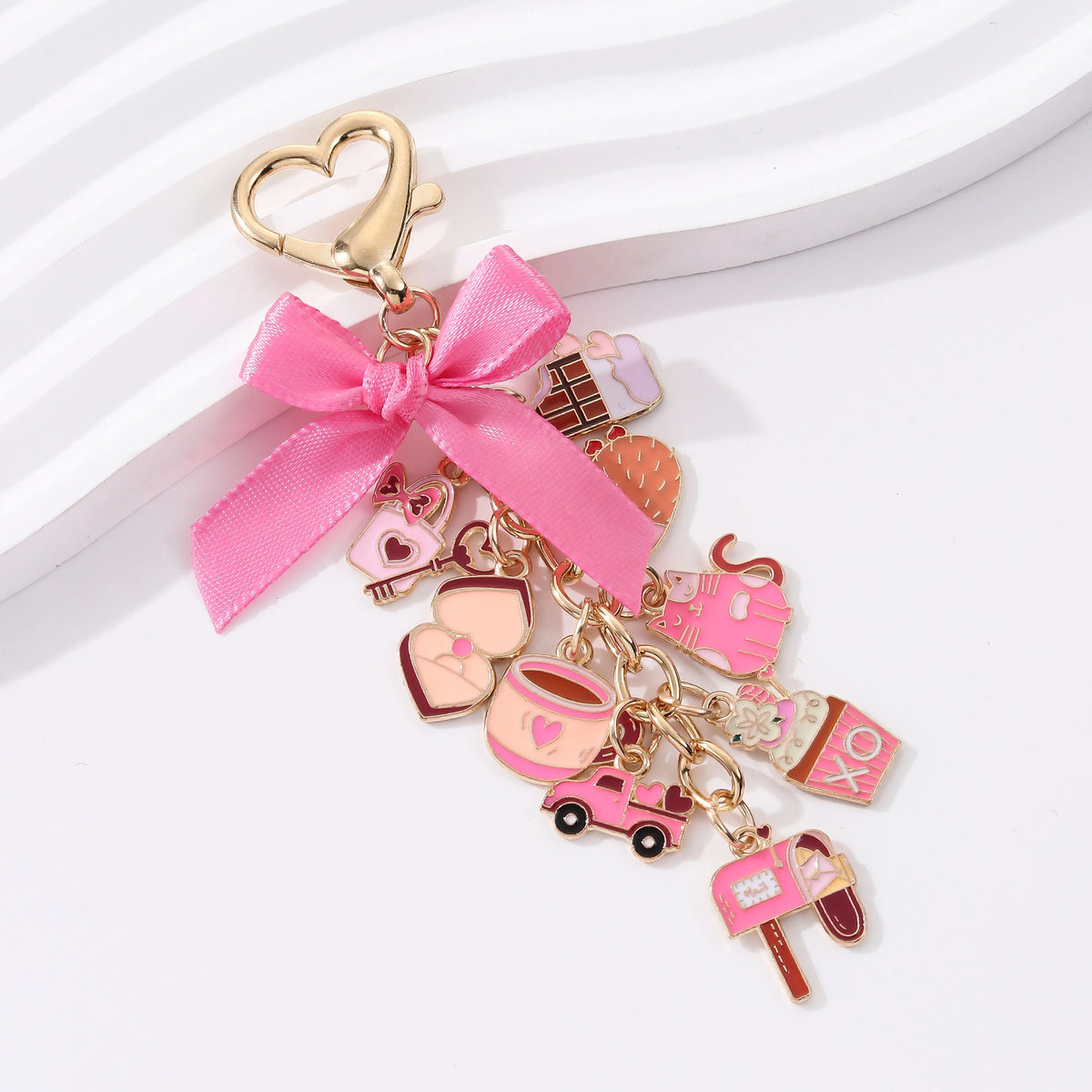 1PC Romantic Love Envelope Cake Chocolate Drip Alloy Keychain Cartoon Bouquet Sweet Valentine's Day Trendy Bag Mobile Pendant
