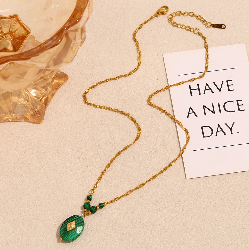 E.B.belle Acrylic Green Color Rhombus Star Pendant Necklace 18K Gold Plated Stainless Steel Women Fashion Jewelry