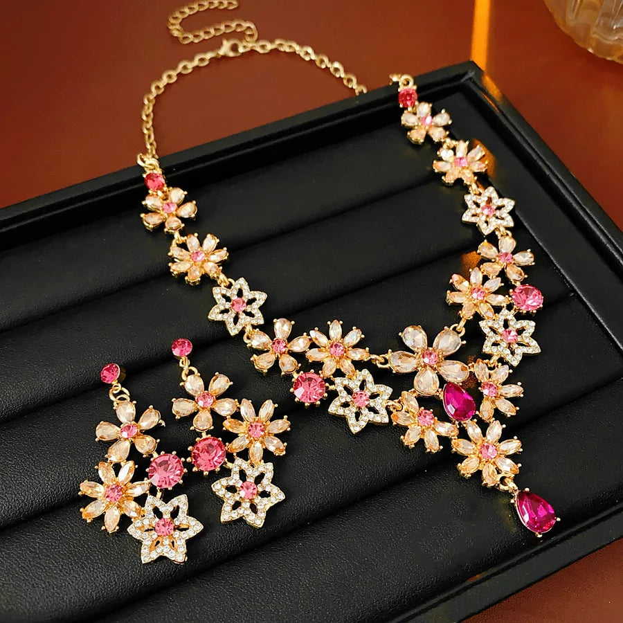 Vintage Inlaid Rhinestone Flowers Snowflake Jewelry Sets for Women Retro Exquisite Versatile Light Luxury Earring Necklace Set