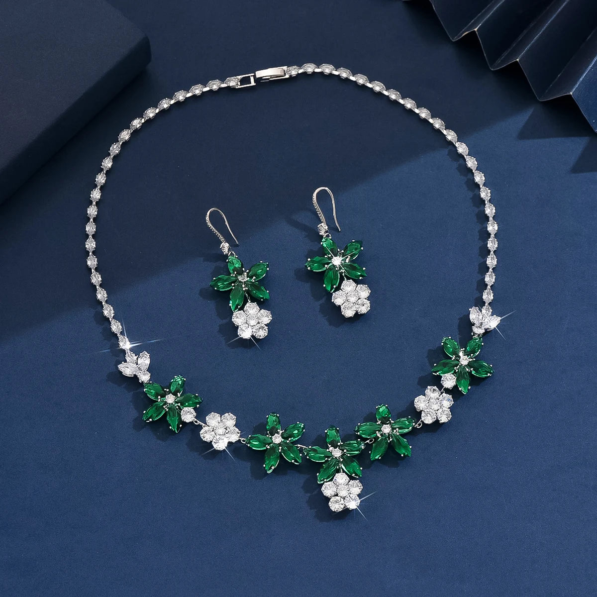 3PC Women's Fashion Zircon Series Green Flower Necklace Earrings Jewelry Set Suitable for Wedding, Party, Festival Gifts-8581