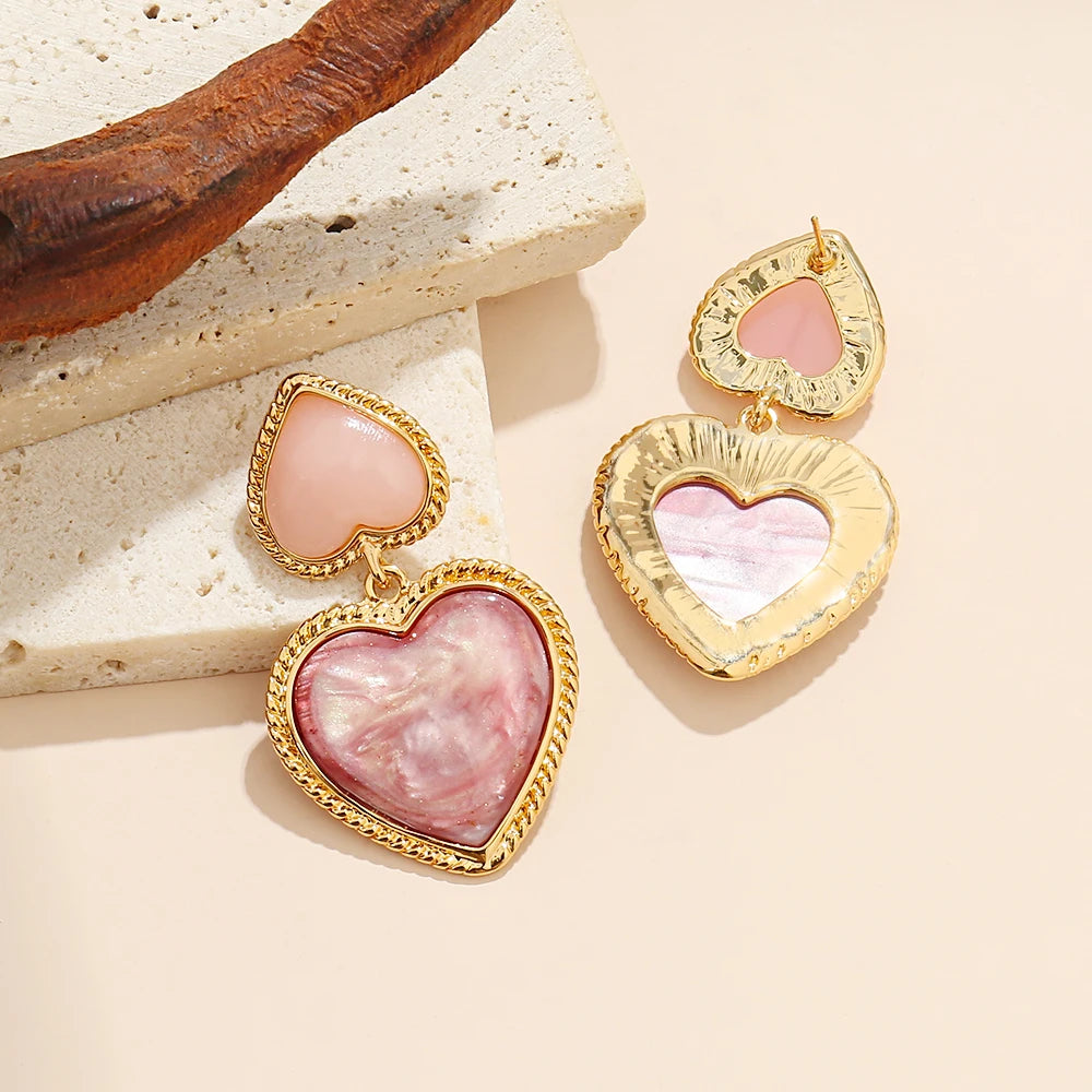 Badu Pink Heart Earrings for Women Girls Vintage Resin Double Heart Drop Earrings Cute Sweet Statement Jewelry Daily Wear