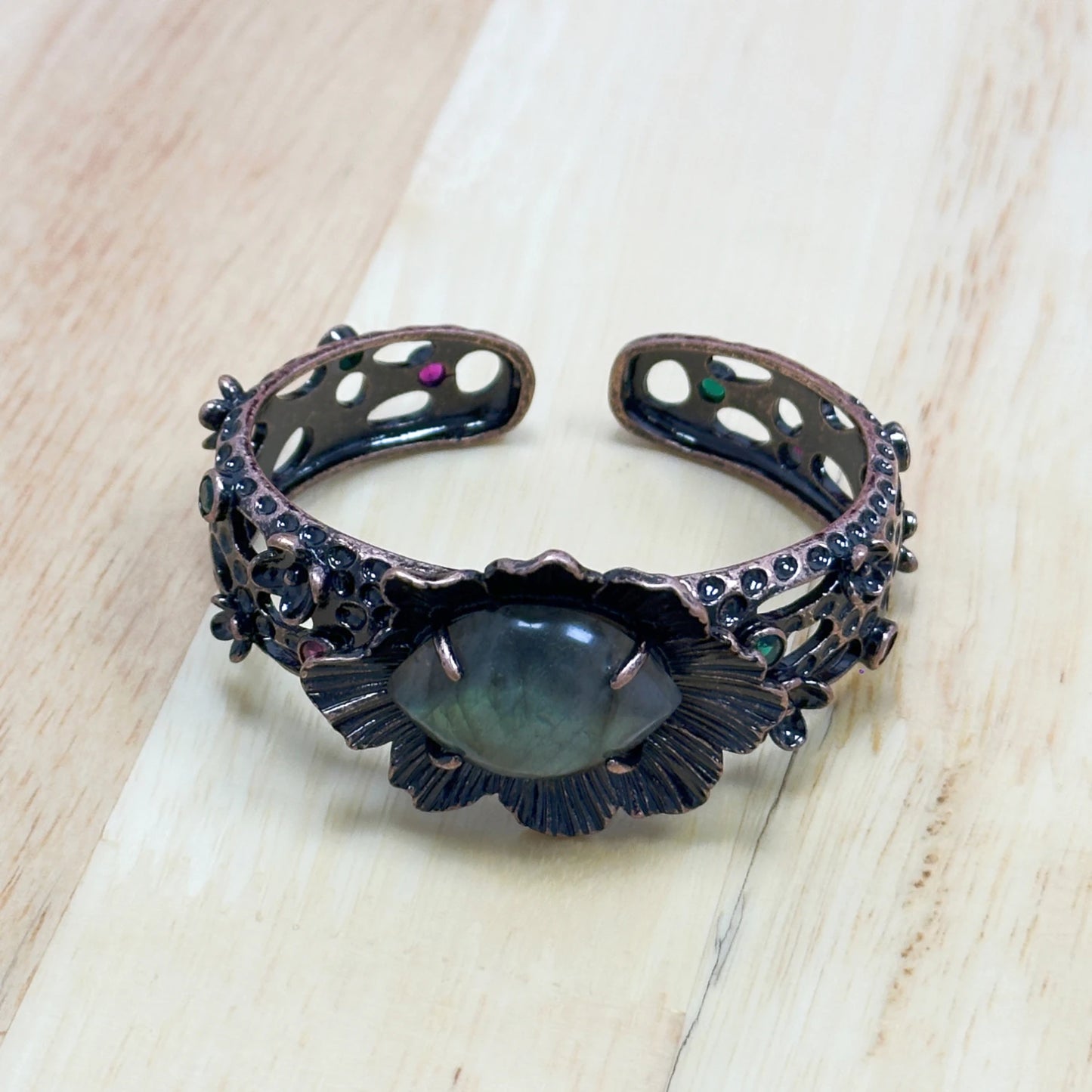 YEEVAA Artisan Vintage Labradorite Statement Handcrafted Cuff - Wide Iridescent Stone Bangle Bracelet, Boho Jewelry