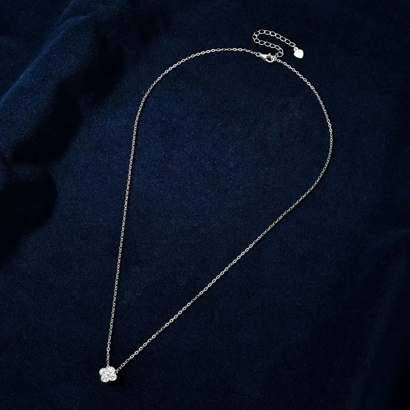 OXTAO Moissanite Necklace Ladies Elegant Four-Leaf Pendant Necklace with Certified 925 Silver Luxury Clover Wedding Jewelry Gift