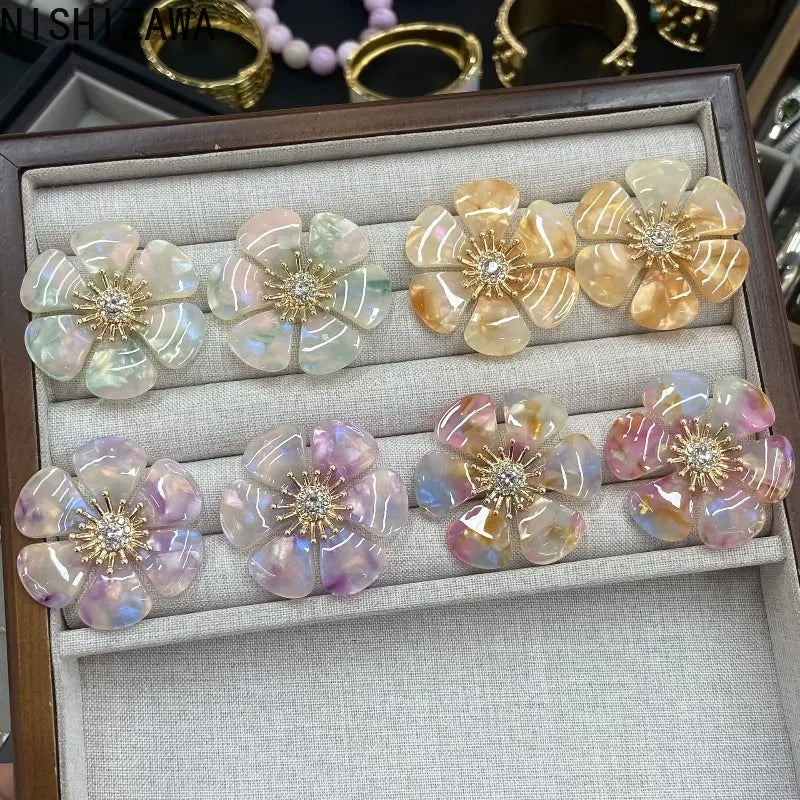 Gradient Resin Flowers Stud Earrings for Women Sweet Summer Jewelry Gift Vintage Korean Fashion Elegant Aretes De Mujer
