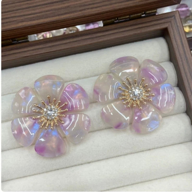 Gradient Resin Flowers Stud Earrings for Women Sweet Summer Jewelry Gift Vintage Korean Fashion Elegant Aretes De Mujer