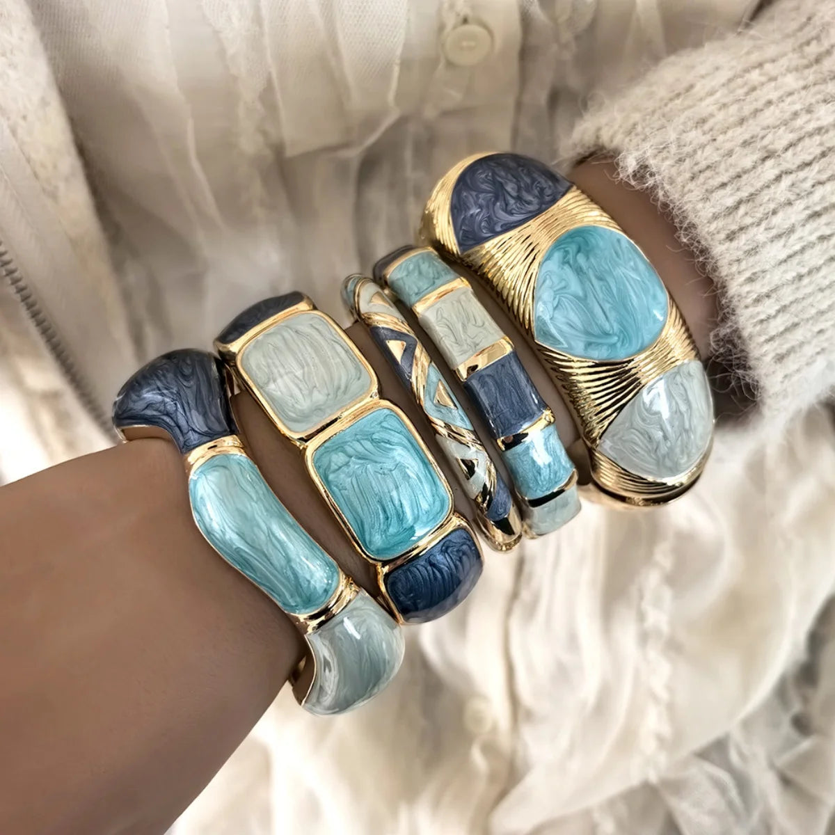 KMVEXO Exaggeration Blue Enamel Geometric Irregular Metal Bangle for Women Girl Summer Beach Vacations Bracelet 2026 NEW