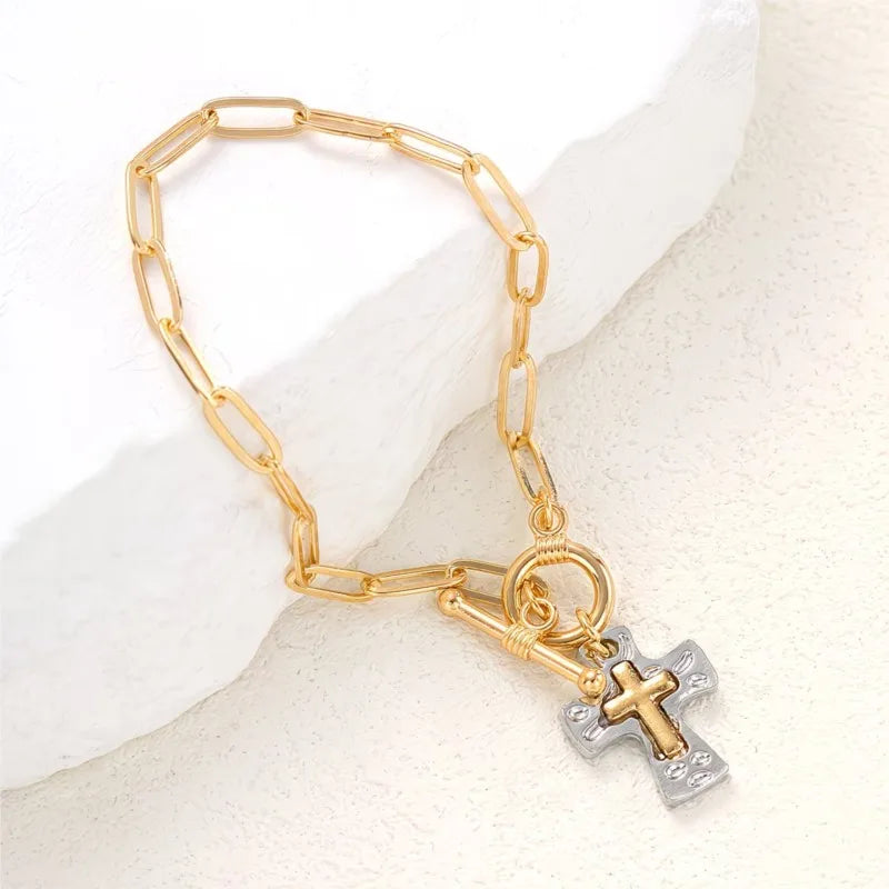 Golden Retro Style Cross Bracelet for Women Two-Color Hammered Pendant OT Buckle Chain Jewelry Gift