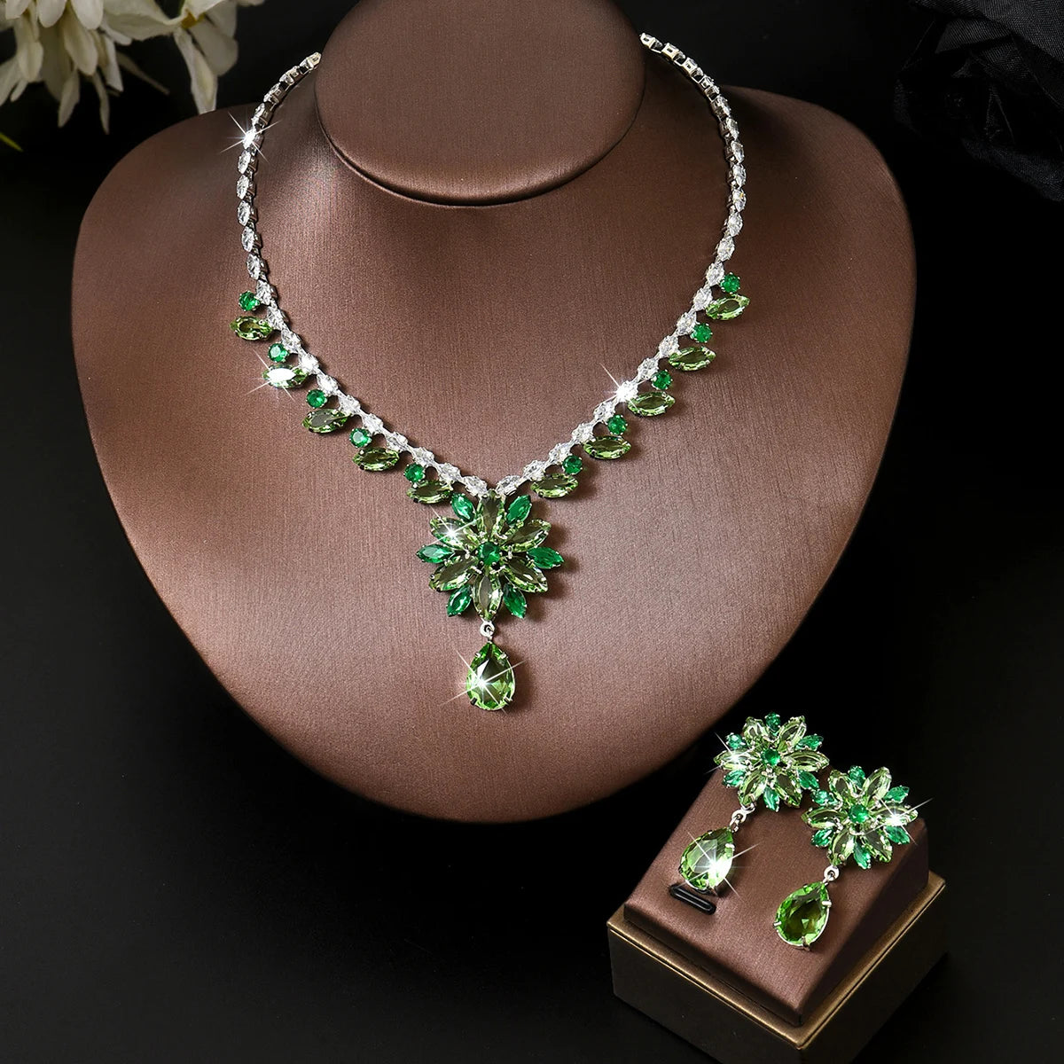French Luxury Color Set with Floral Design, Exploring the Store, Taking Photos with Girlfriends, and Gifting as Companions