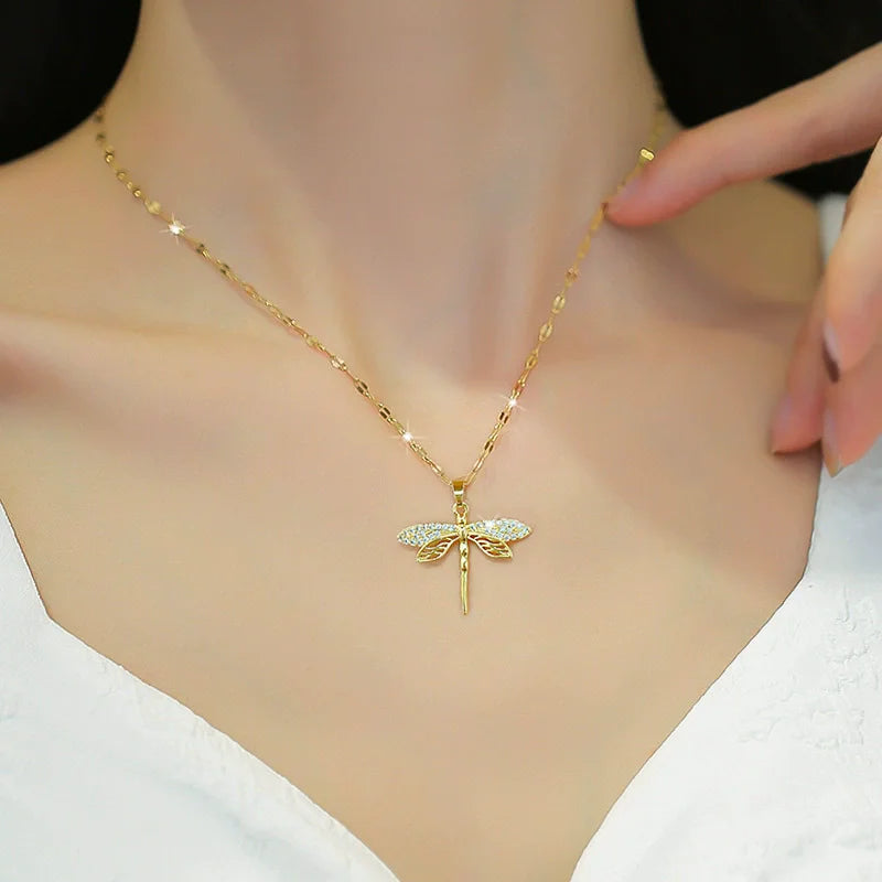 EILIECK 316L Stainless Steel Shine Cubic Zircon Butterfly Pendant Necklace for Girl Gold Color Waterproof Chic Jewelry Party