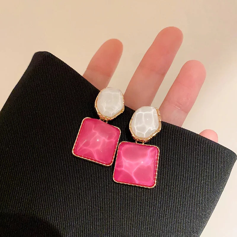 Fashion Asymmetric Blue Square  Drop Earrings For Women Rhinestone Water Ripple Charms Pendant Earrings Designed Jewelry Gifts