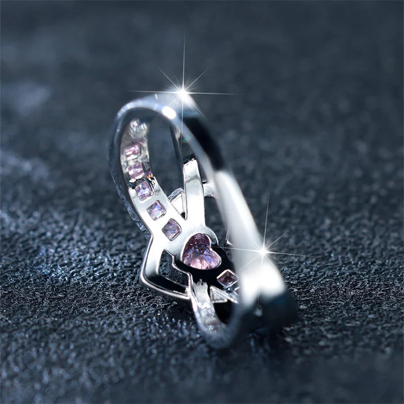 Cute Female Pink Zircon Stone Ring Trendy Silver Color Heart Engagement Rings For Women Bride Wedding Jewelry Gift
