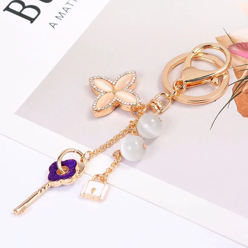 EASYA Love Clover Creative Gift Key Chain Alloy Rhinestone Key Chain Bag Pendant Women Handbag Charm Car Accessories Small Gift