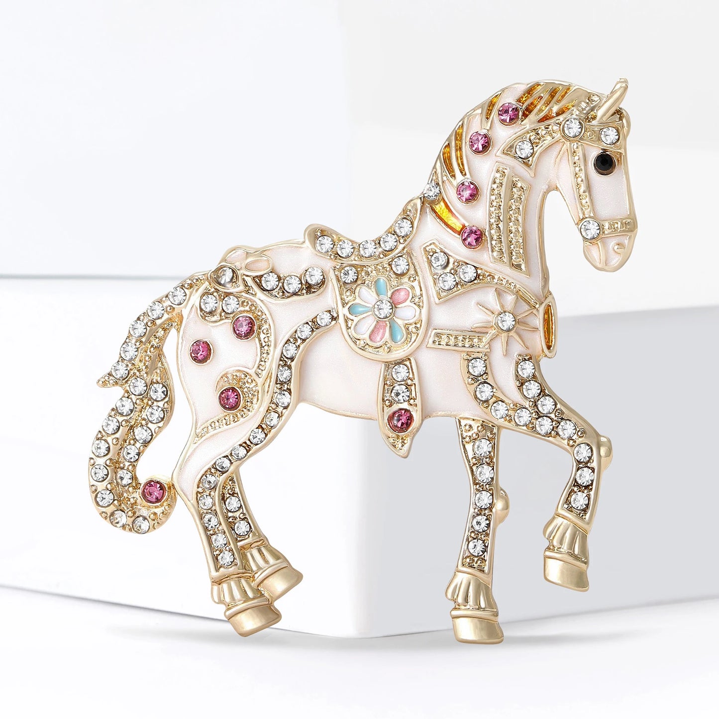 2025 NEW Christmas Horse Brooch French Romantic Tone Enamel Women's Bag Decoration Wedding Dress Hat Accessoriess