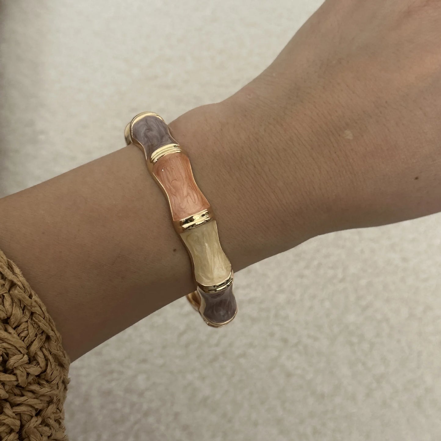 KMVEXO Exaggeration Imitation Enamaled Colorful Metal Bangle Simple Design Trendy Women's Fashion Jewelry Minimalist Bracelets