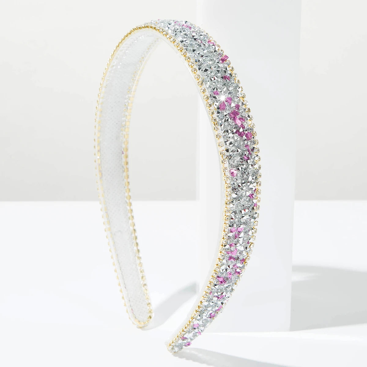 Cross Border New Retro Baroque Style Diamond Studded Anti Slip Teeth Fine Edged Headband Versatile Vacation Style Accessory