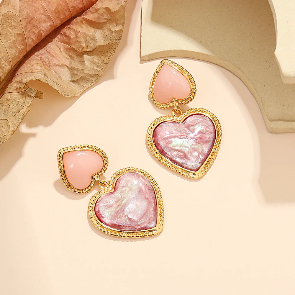 Badu Pink Heart Earrings for Women Girls Vintage Resin Double Heart Drop Earrings Cute Sweet Statement Jewelry Daily Wear