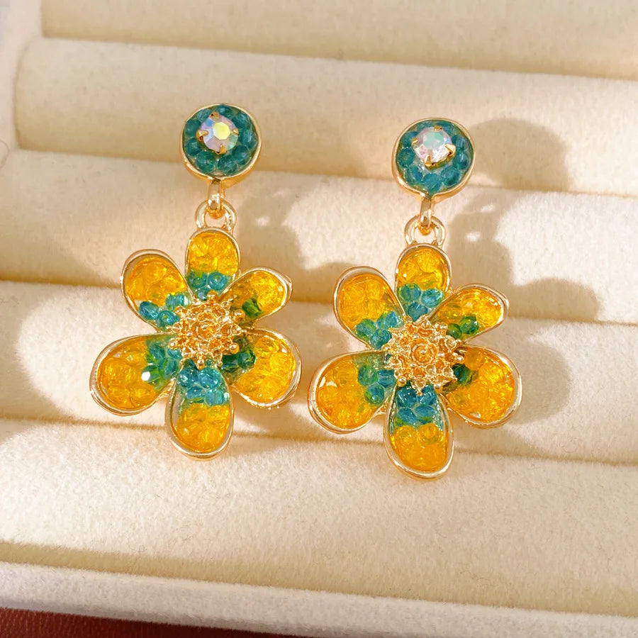 Vintage Silver Needle Rhinestone Flower Round Earrings Light Luxury Retro Exquisite Stud Ear Jewelry For Women