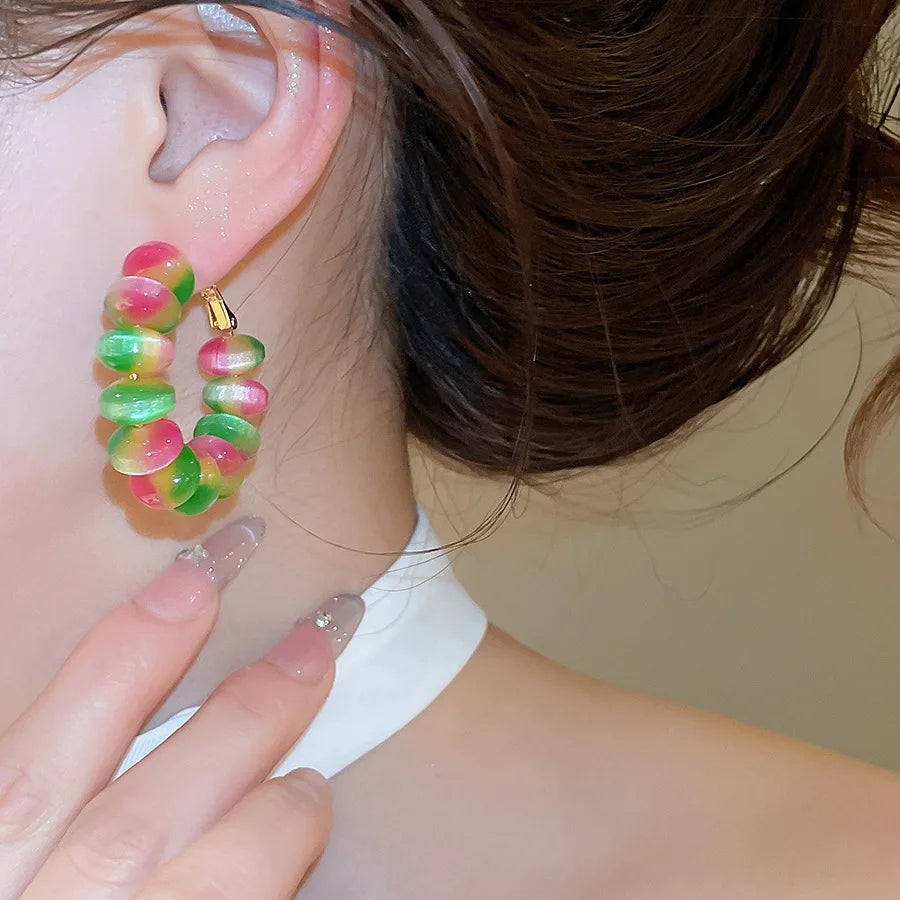 Summer Fashion Round Resin Hoop Earrings Minimalist Fresh Style Unique Design Elegant Versatile Ear Jewelry for Women