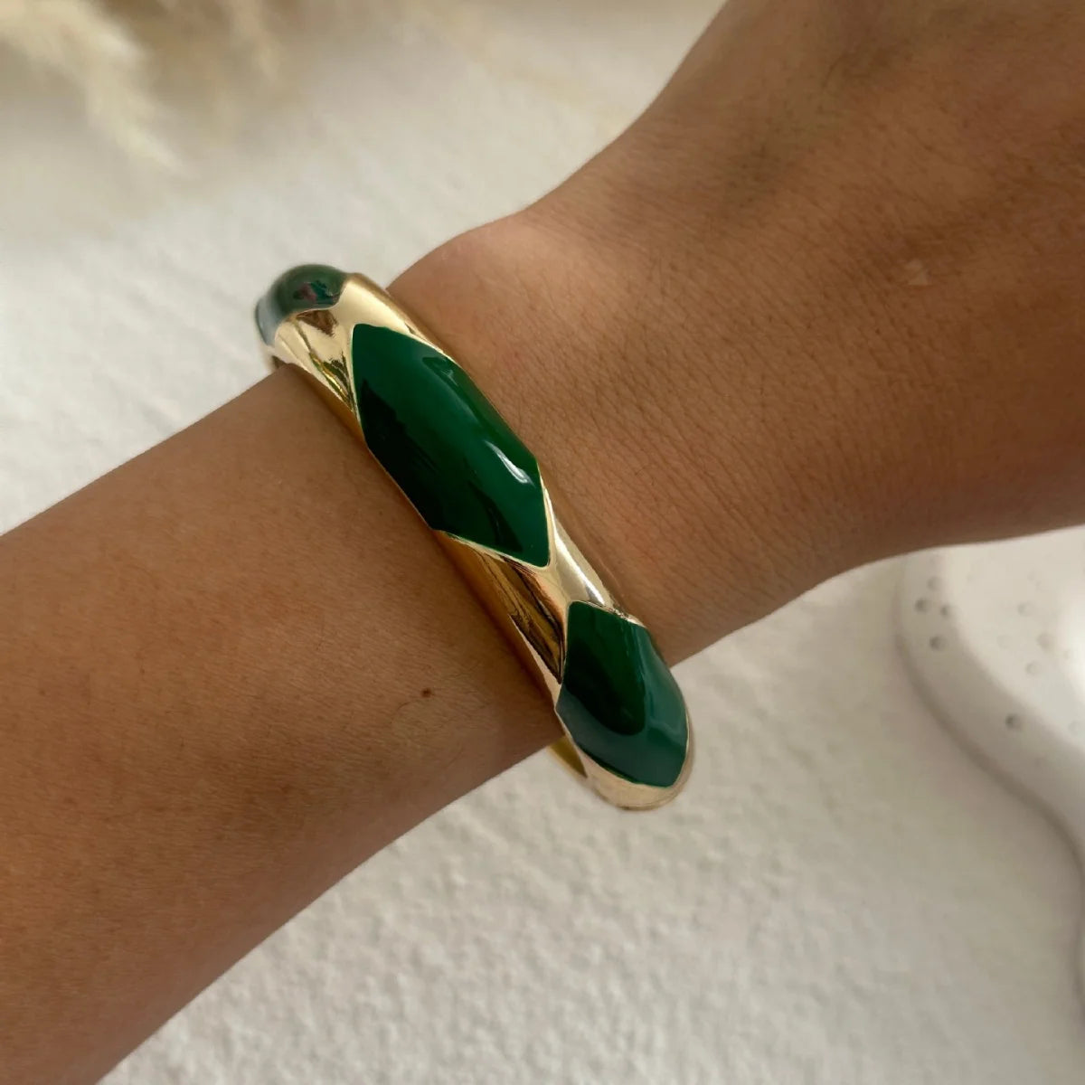 KMVEXO Vintage Exaggerated Green Drip Oil Irregular Grid Water Rhinestone Geometric Wide Bangle Chunky Cuff Bracelet Jewelry