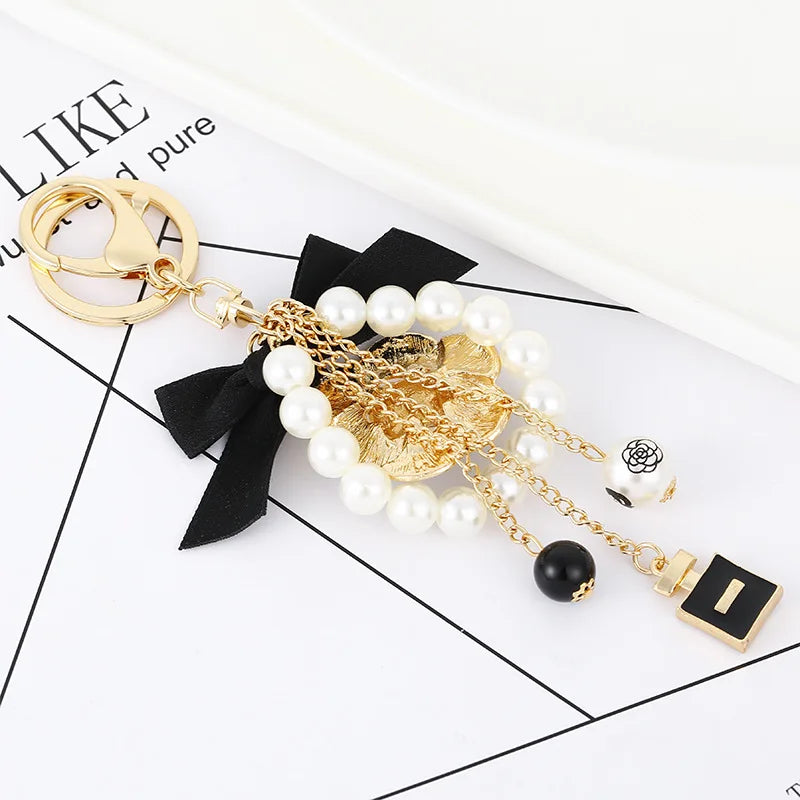 Luxury CC Eiffel Tower Car Key Chains Women Bag Handbag Pendants Plush Keychain Gift Jewelry