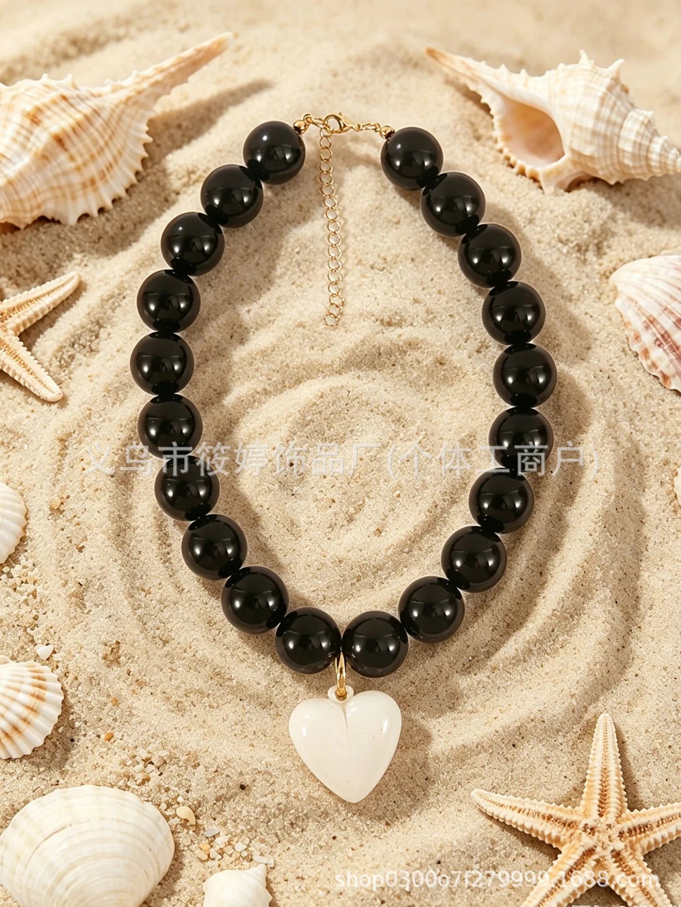 Pink Resin Beads with Detachable Pink Heart Pendant Necklace for Women Y2K Style Statement Jewelry Summer Party Gifts Accessory