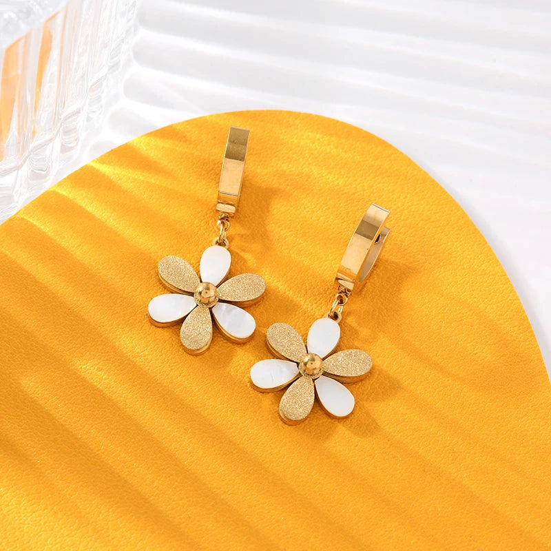 EILIECK 316L Stainless Steel Metal Flower Ear Dangle Piercing Earrings For Women Fashion New Jewelry Lady Gift Party сережки