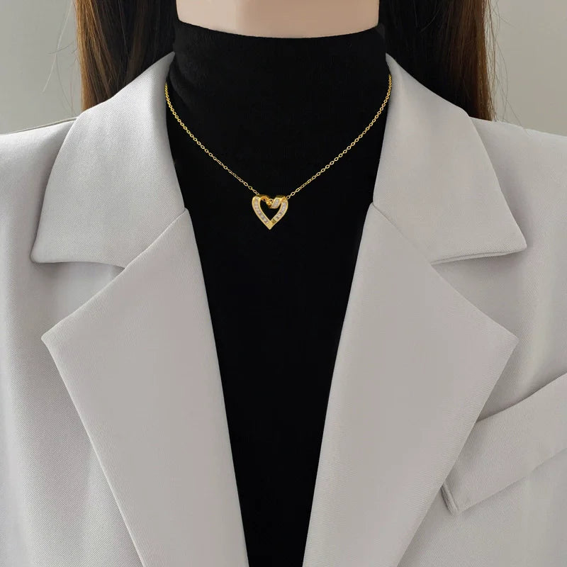 EILIECK 316L Stainless Steel Shine Cubic Zircon Butterfly Pendant Necklace Gold Color Texture Metal Personalized Chain Jewelry