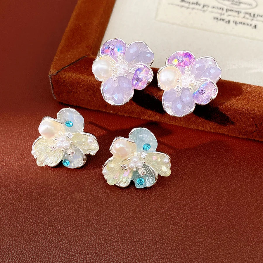 Iridescent Glass Beads Zircon Flower Stud Earrings Pastel Floral Imitation Pearl Earrings for Women Fairy Dating Daily Jewelry N