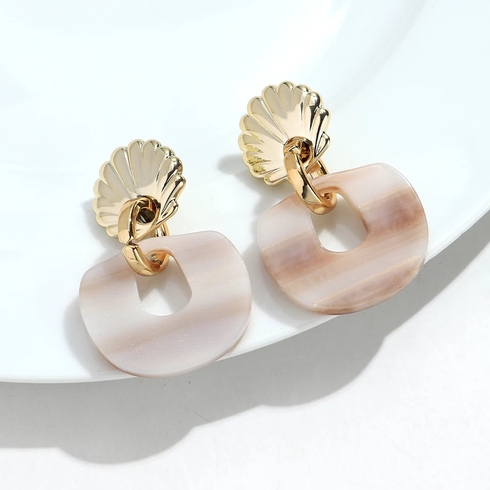 Fashion Acrylic Shell Geometric Drop Earrings for Women Gradual Color Irregular Pendant Earring Party Jewelry Gifts