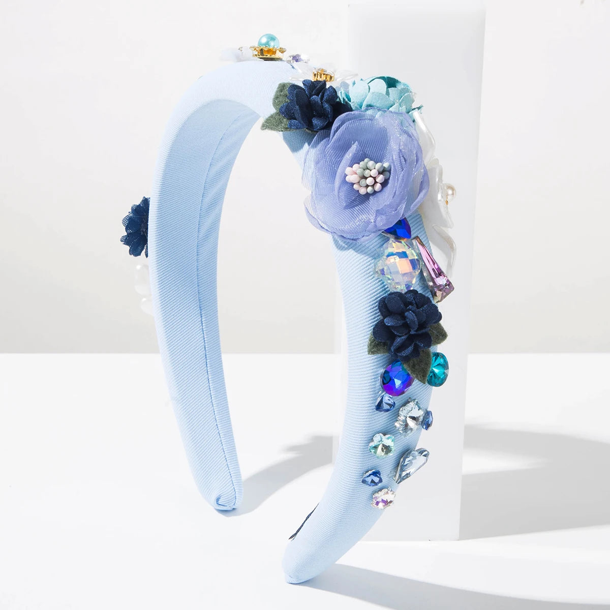 Sweet And Fresh Korean Style Diamond Studded Forest Style Simulated Flower Headband, Niche And Versatile Hair Accessory