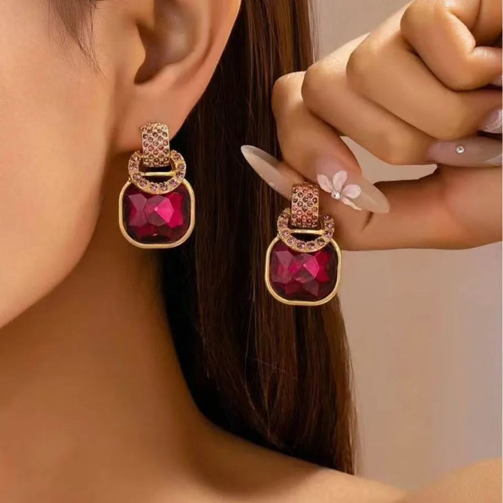 Retro Luxury Fashion Purple Square Sugar Ring Buckle Earrings for Women's High-End Accessories for Daily Commuting, Parties