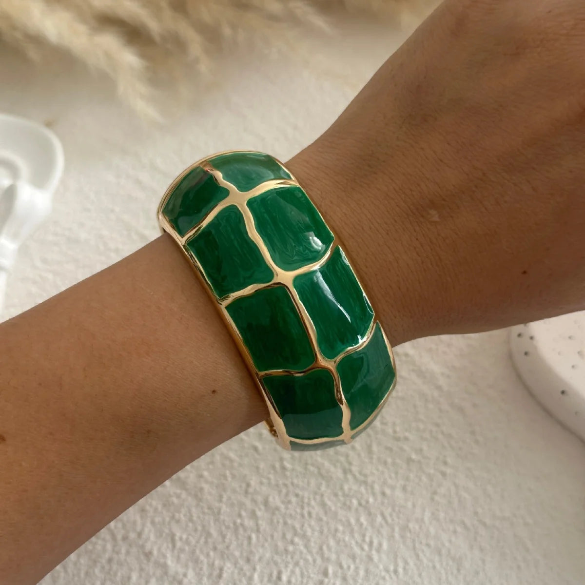 KMVEXO Vintage Exaggerated Green Drip Oil Irregular Grid Water Rhinestone Geometric Wide Bangle Chunky Cuff Bracelet Jewelry
