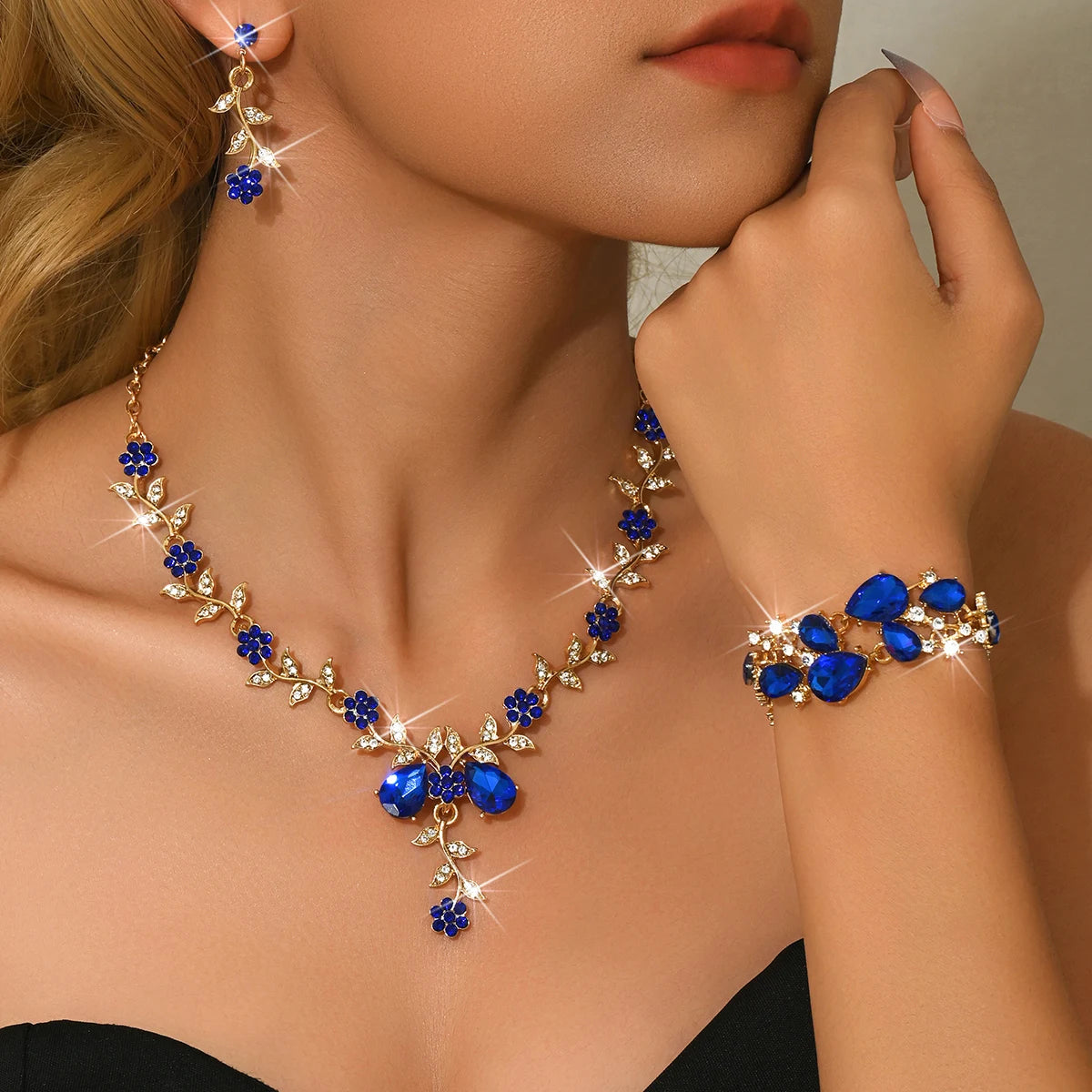 Vintage Floral Tassel Earrings Bracelet Set Water Drop Rhinestone Necklace for Women Wedding Party Daily Wear