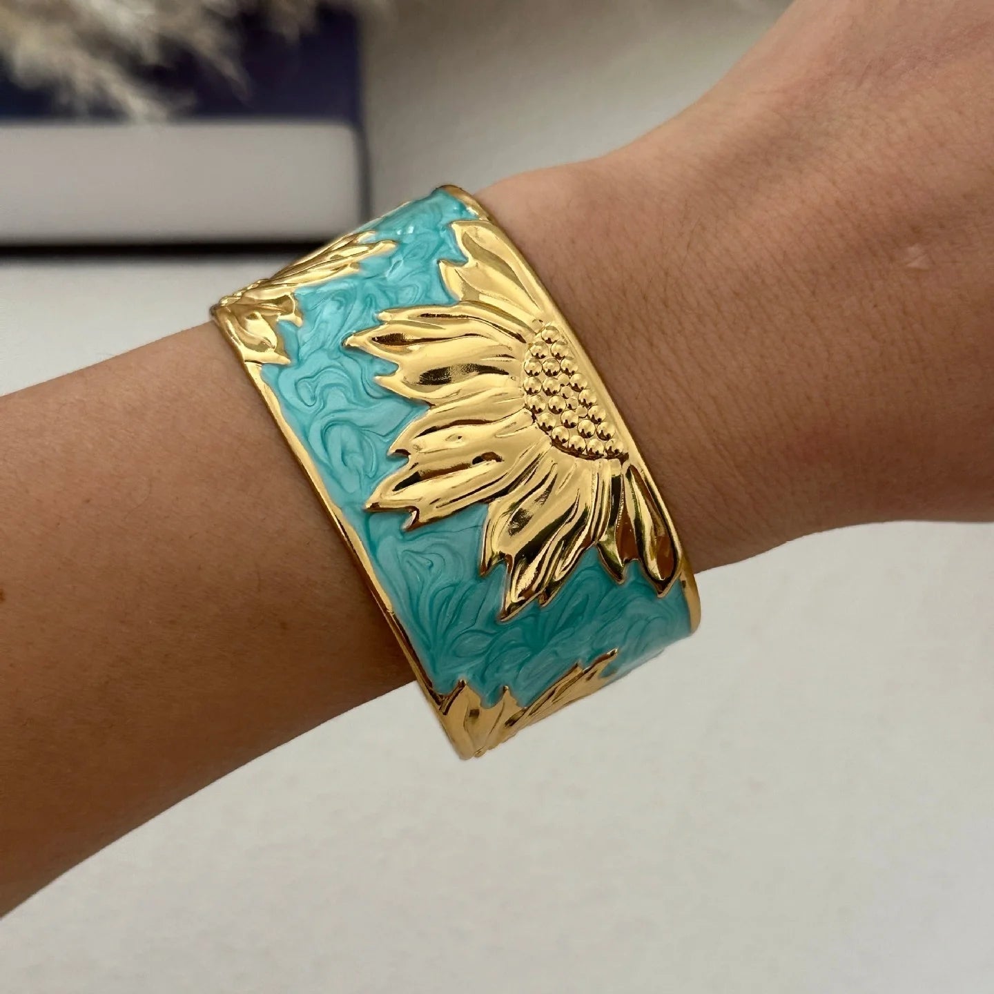 KMVEXO Blue Tones Y2K Vintage Imitation Enamel Irregular Geometry Open Bangle Women Bracelet Jewelry Man Trendy Party Aesthetic
