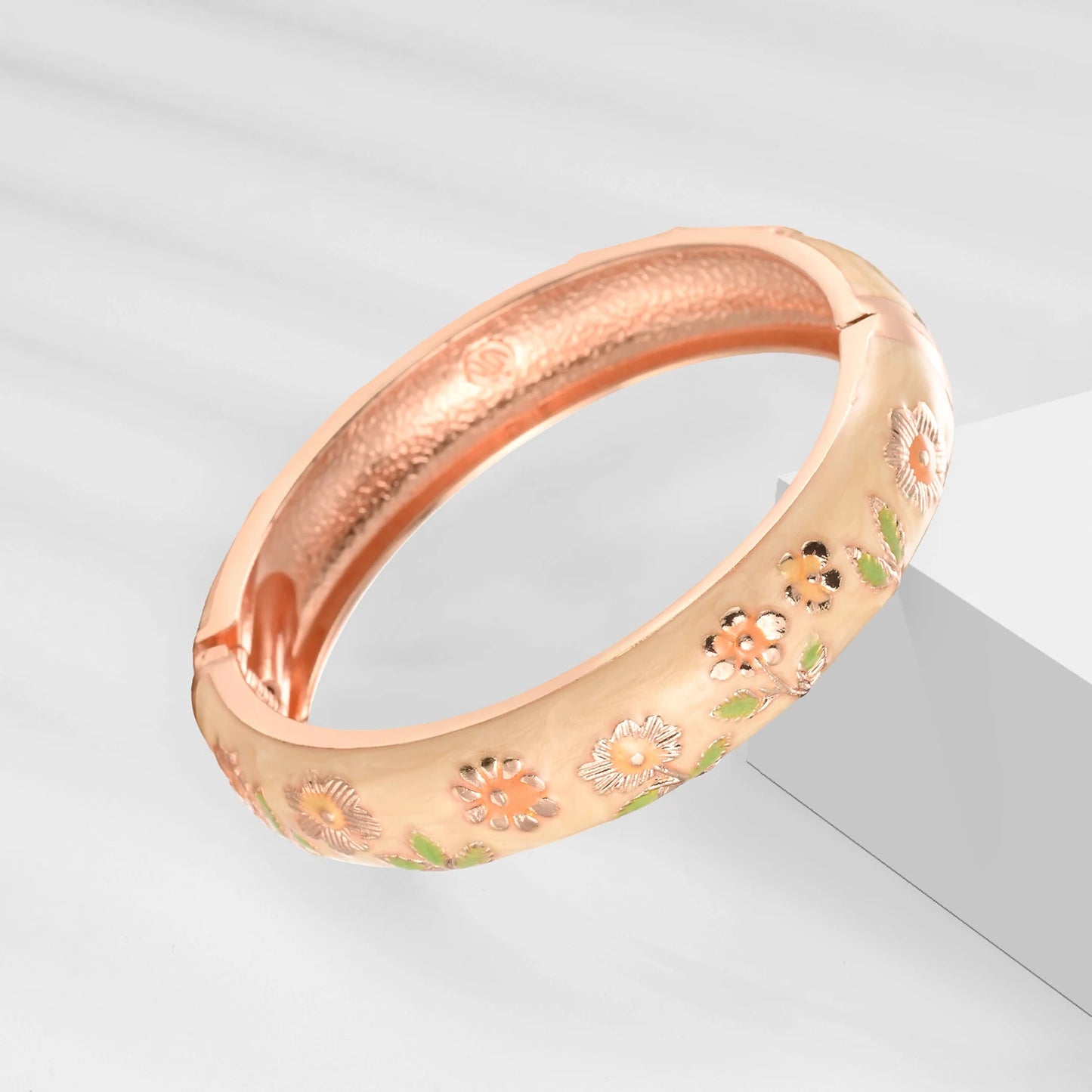 Enamel Bracelets For Women Wide Bangles On Hand Hawaiian India Cloisonne African Jewelry Women's Hand Bracelets Designer Gifts