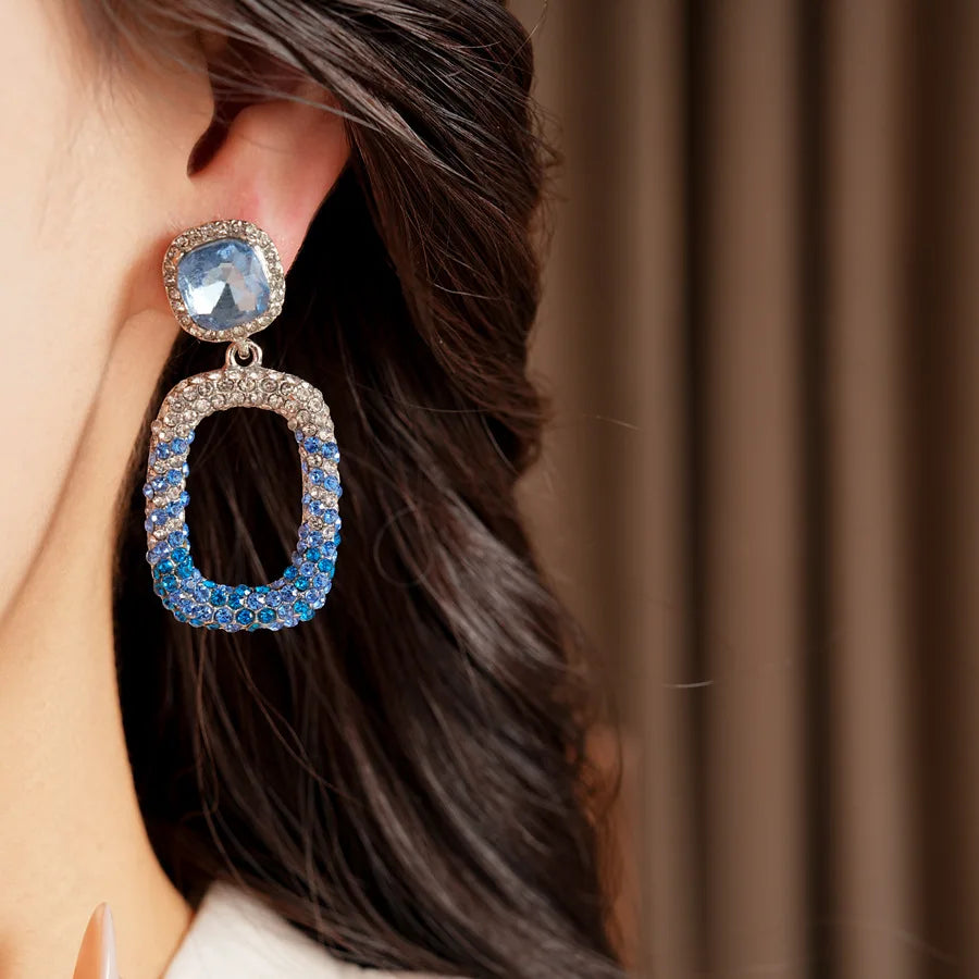 Rhinestone Hollow Square Dangle Earrings Personality Elegant Exquisite Light Luxury High Grade Fashion Ear Jewelry for Women