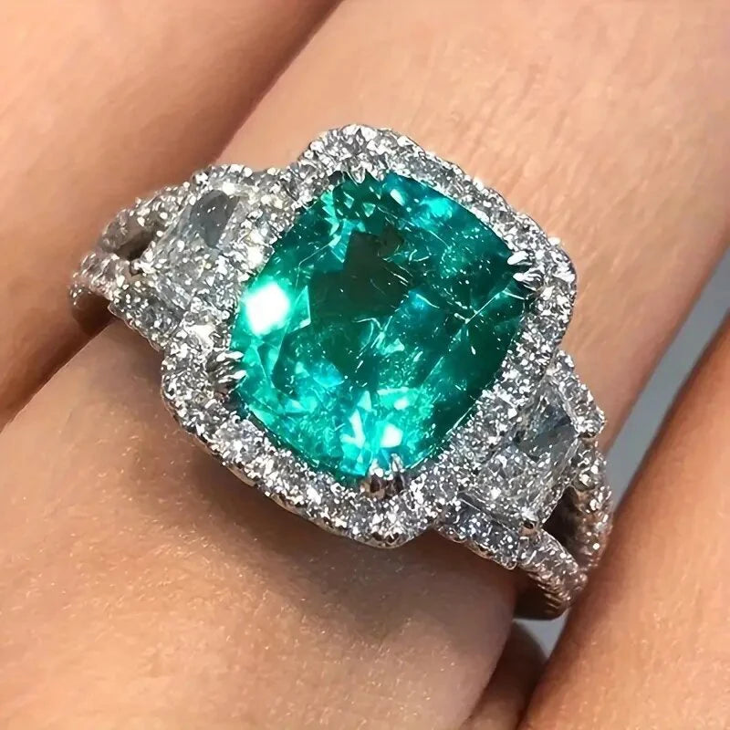 Huitan Elegant Women Ring Inlaid Shiny Blue CZ Fashion Accessories for Wedding Engagement Luxury Lady Silver Color Jewelry Gift